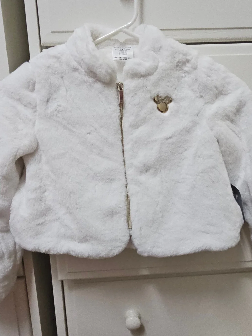 Disney Girls White Faux Fur Minnie Mouse Jacket size US 5/6